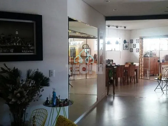 Sobrado com 1112m² 5 quartos e 2 banheiros, à venda, no bairro Loteamento Eldorado em Tremembé