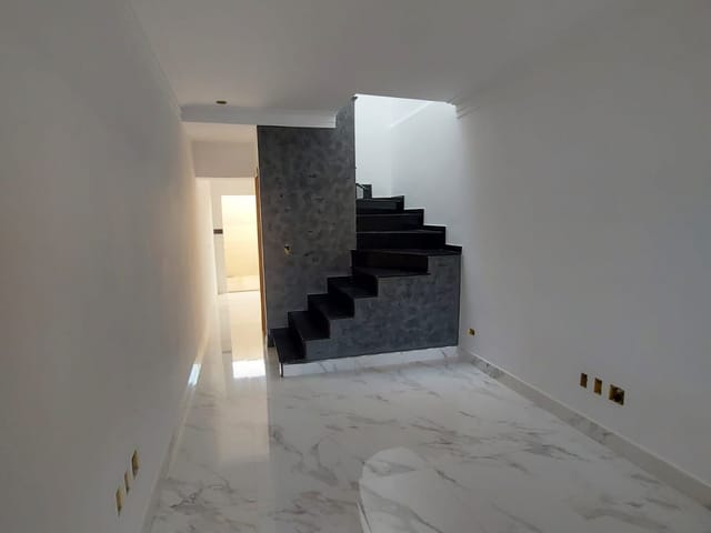 Sobrado com 108m² 3 quartos e 3 banheiros, à venda, no bairro Vila Ré em São Paulo