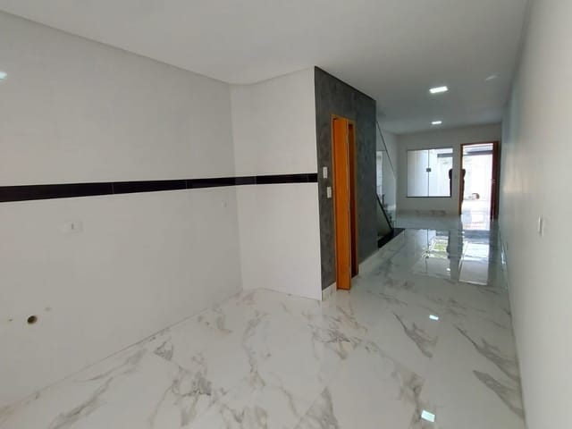 Sobrado com 108m² 3 quartos e 3 banheiros, à venda, no bairro Vila Ré em São Paulo