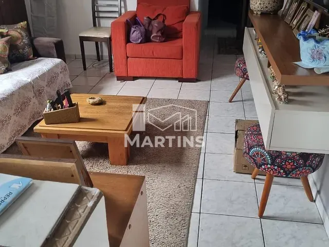 Sobrado 4 quartos e 3 banheiros, à venda, no bairro Jardim Paris em São Paulo