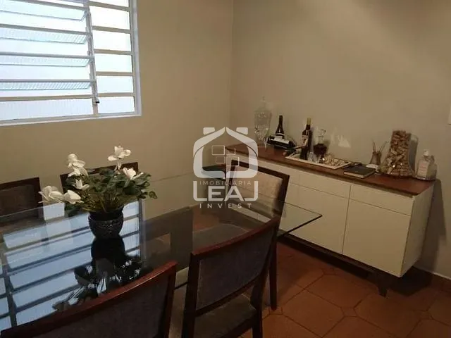 Sobrado com 180m² 3 quartos e 1 banheiro, à venda, no bairro Parque Regina em São Paulo