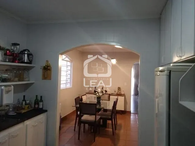 Sobrado com 180m² 3 quartos e 1 banheiro, à venda, no bairro Parque Regina em São Paulo