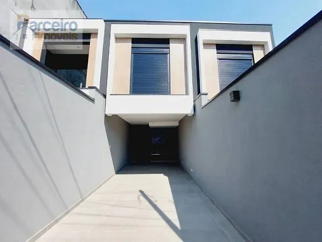 Sobrado com 74m² 3 quartos e 1 banheiro, à venda, no bairro Vila Santa Teresa (Zona Leste) em São Paulo