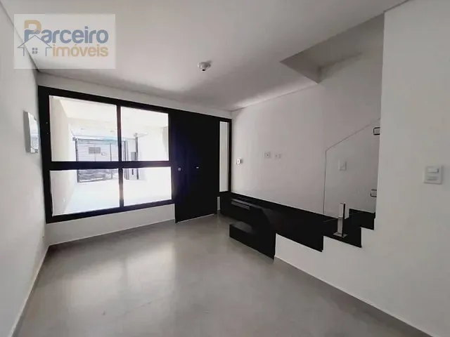 Sobrado com 74m² 3 quartos e 1 banheiro, à venda, no bairro Vila Santa Teresa (Zona Leste) em São Paulo