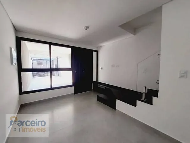 Sobrado com 74m² 3 quartos e 1 banheiro, à venda, no bairro Vila Santa Teresa (Zona Leste) em São Paulo