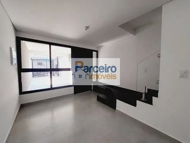 Sobrado com 74m² 3 quartos e 1 banheiro, à venda, no bairro Vila Santa Teresa (Zona Leste) em São Paulo
