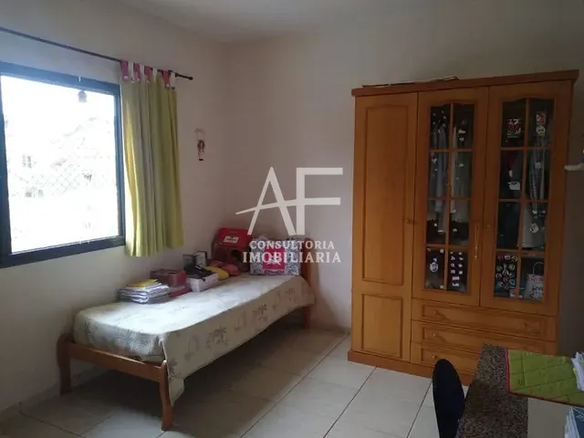 Sobrado com 533m², à venda, no bairro Jardim das Nações em Taubaté