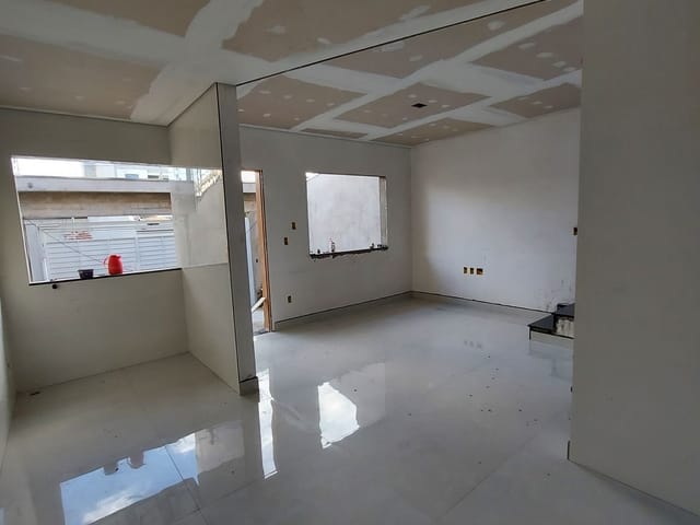Sobrado com 68m² 2 quartos e 2 banheiros, à venda, no bairro Vila Ré em São Paulo