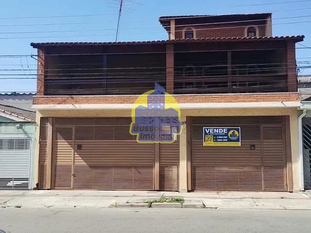 Sobrado com 250m² 4 quartos e 4 banheiros, à venda, no bairro Umuarama em Osasco