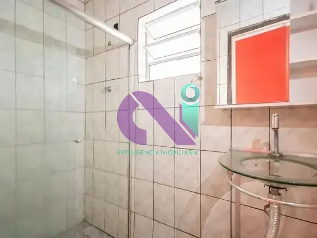 Sobrado com 293m² 3 quartos e 2 banheiros, à venda, no bairro Padroeira em Osasco