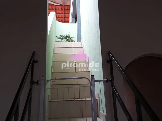 Sobrado com 156m² 2 quartos e 3 banheiros, à venda, no bairro Jardim Terras do Sul em São José dos Campos