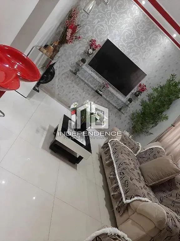 Sobrado, 3 quartos, 235 m² - Foto 1