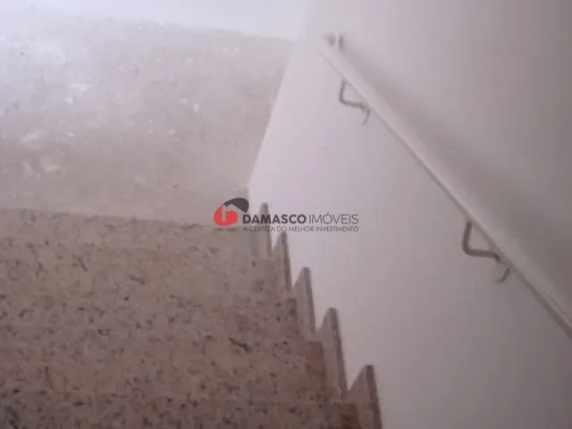 Sobrado com 194m² 3 quartos e 1 banheiro, à venda, no bairro Campestre em Santo André