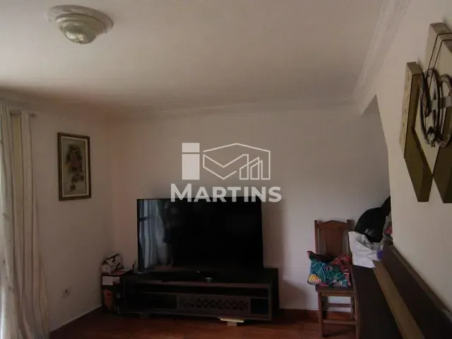 Sobrado com 125m² 3 quartos e 4 banheiros, à venda, no bairro Jardim Record em Taboão da Serra