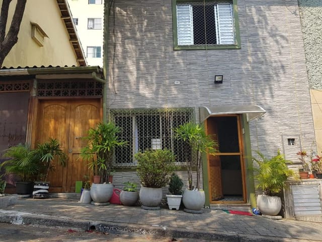 Sobrado com 700m² 2 quartos e 1 banheiro, à venda, no bairro Aclimação em São Paulo
