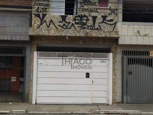 Sobrado com 180m² 2 quartos e 3 banheiros, para alugar, no bairro Quarta Parada em São Paulo