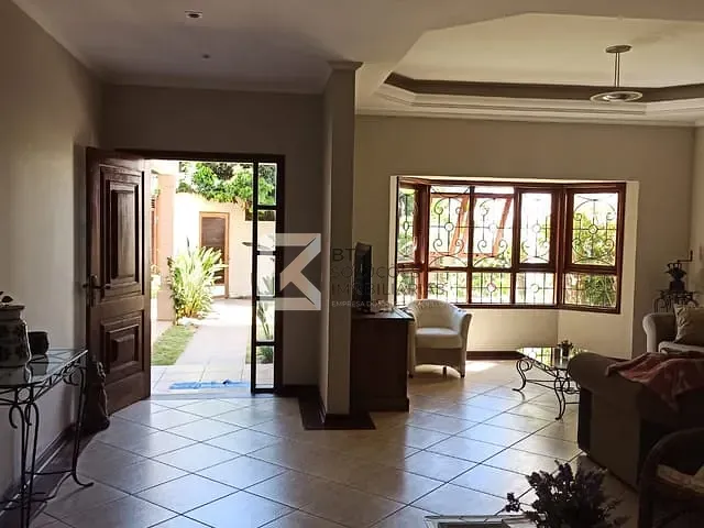 Sobrado com 300m² 5 quartos e 4 banheiros, à venda, no bairro Jardim Esplanada em Indaiatuba