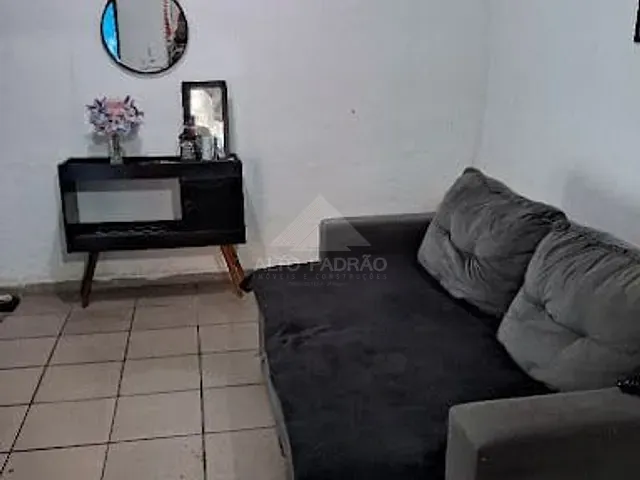 Sobrado com 175m² 3 quartos e 2 banheiros, à venda, no bairro Vila Santa Cecília em Mauá