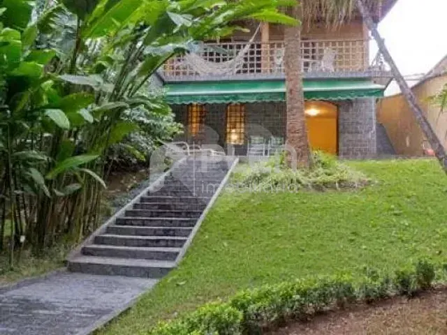Sobrado com 355m² 5 quartos e 5 banheiros, à venda, no bairro Água Fria em São Paulo