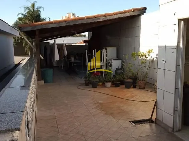 Sobrado com 220m² 3 quartos e 1 banheiro, à venda, no bairro Vila Matilde em São Paulo