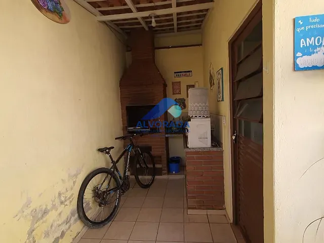 Sobrado com 125m² 2 quartos e 1 banheiro, à venda, no bairro Jardim das Indústrias em São José dos Campos