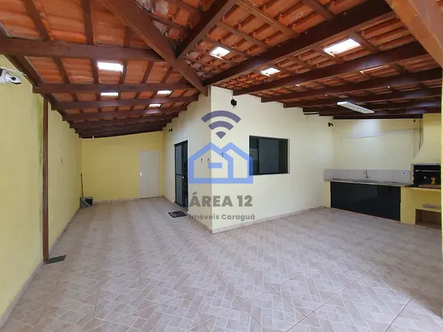 Sobrado com 275m² 4 quartos e 4 banheiros, à venda, no bairro Massaguaçu em Caraguatatuba