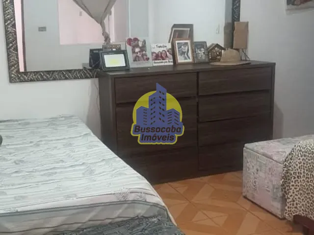 Sobrado com 174m² 3 quartos e 4 banheiros, à venda, no bairro Santo Antônio em Osasco