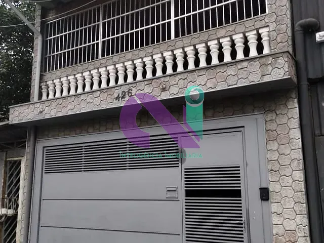Sobrado com 250m² 5 quartos e 3 banheiros, à venda, no bairro km 18 em Osasco