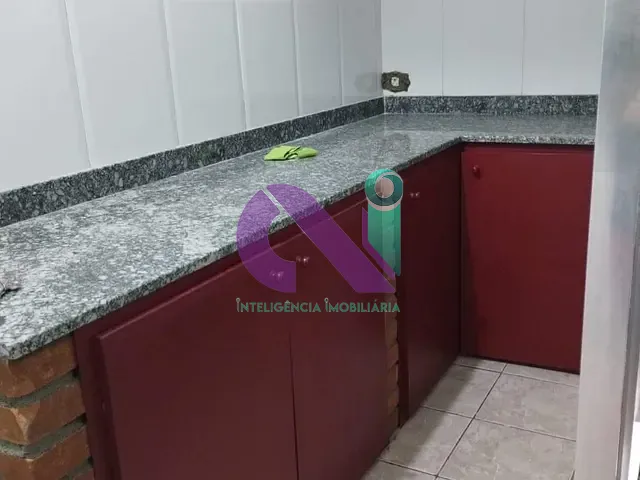 Sobrado com 250m² 5 quartos e 3 banheiros, à venda, no bairro km 18 em Osasco