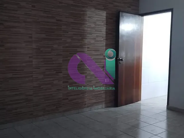 Sobrado com 250m² 5 quartos e 3 banheiros, à venda, no bairro km 18 em Osasco