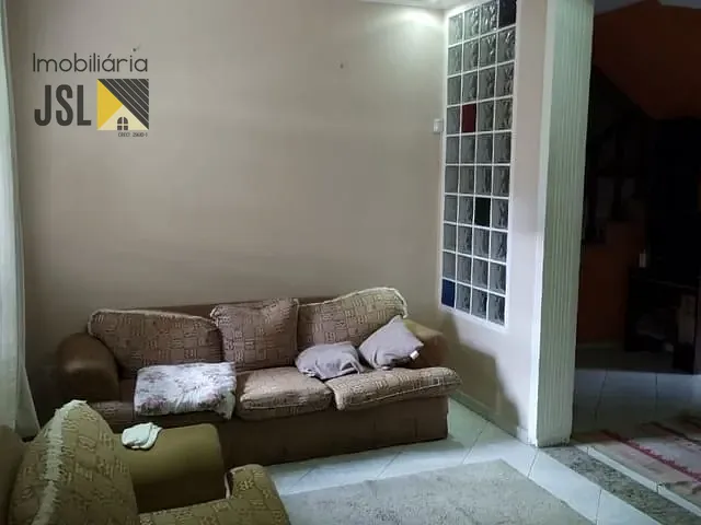 Sobrado com 140m² 3 quartos e 2 banheiros, à venda, no bairro Borda da Mata em Caçapava