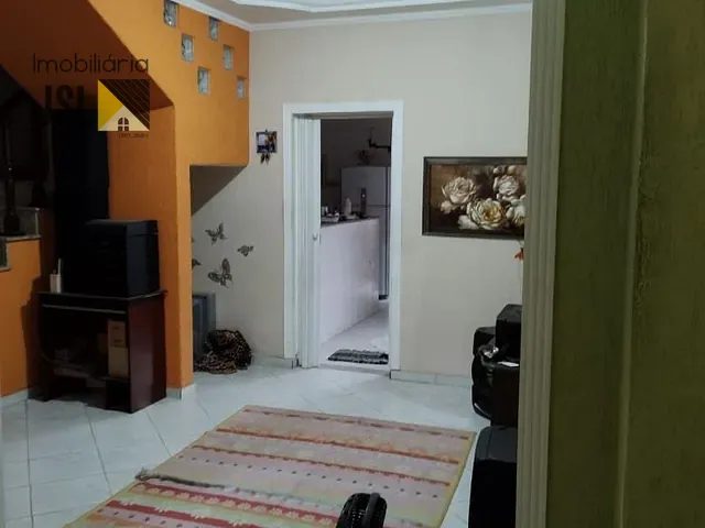 Sobrado com 140m² 3 quartos e 2 banheiros, à venda, no bairro Borda da Mata em Caçapava