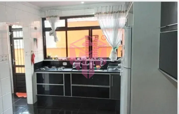 Sobrado, 3 quartos, 315 m² - Foto 17