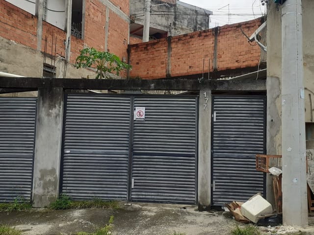 Foto do Sobrado - Sobrado com 3 dormitórios à venda, 290 m² por R$ 300.000,00 - Chácara Adriana Aparecida - Carapicuíba/SP | BUSSOCABA ADMINISTRACAO DE BENS E IMOVEIS LTDA