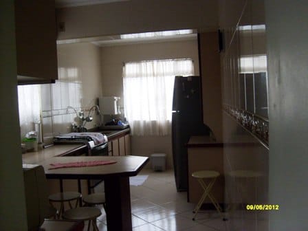 Sobrado à venda 4 Quartos, 3 Vagas, 320M², Santa Maria, Santo André - SP
