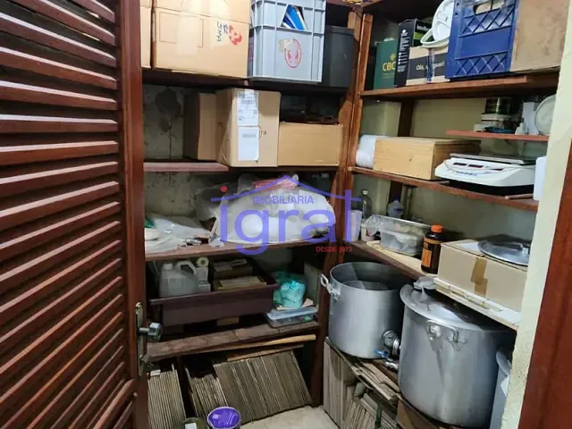 Sobrado com 587m² 4 quartos e 6 banheiros, à venda, no bairro Vila Brasilina em São Paulo