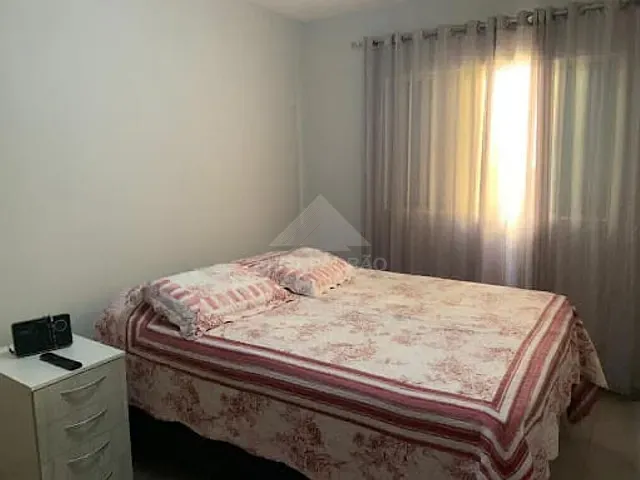 Sobrado com 191m² 4 quartos e 3 banheiros, à venda, no bairro Jardim Anchieta em Mauá