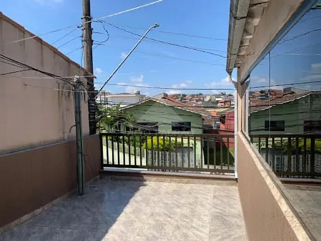 Sobrado com 191m² 4 quartos e 3 banheiros, à venda, no bairro Jardim Anchieta em Mauá