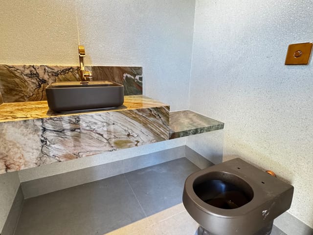 Sobrado com 429m² 4 quartos e 6 banheiros, à venda, no bairro Parque dos Novos Estados em Campo Grande