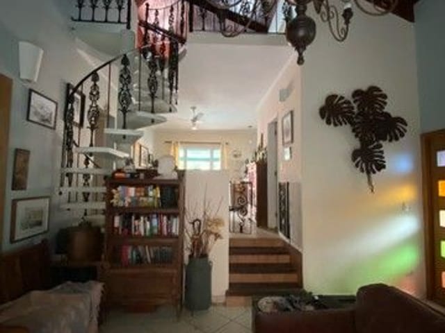 Foto do Sobrado - Sobrado com 3 dormitórios à venda, 181 m² por R$ 848.000,00 - Urbanova - São José dos Campos/SP | RUSSI IMÓVEIS