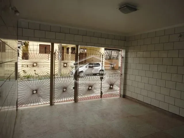 Sobrado com 170m² 2 quartos e 2 banheiros, à venda, no bairro Vila Nhocune em São Paulo