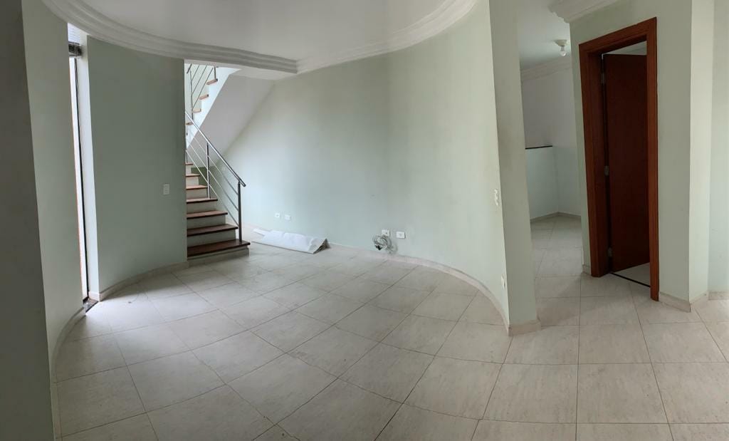 Sobrado à venda 3 Quartos, 1 Suite, 5 Vagas, Jardim São Caetano, São Caetano do Sul - SP
