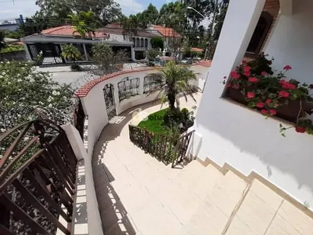 Sobrado com 600m² 3 quartos e 4 banheiros, à venda, no bairro Barro Branco (Zona Norte) em São Paulo
