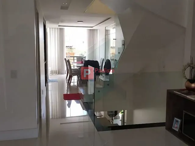 Sobrado com 303m² 4 quartos e 5 banheiros, à venda, no bairro Jardim São Nicolau em São Paulo