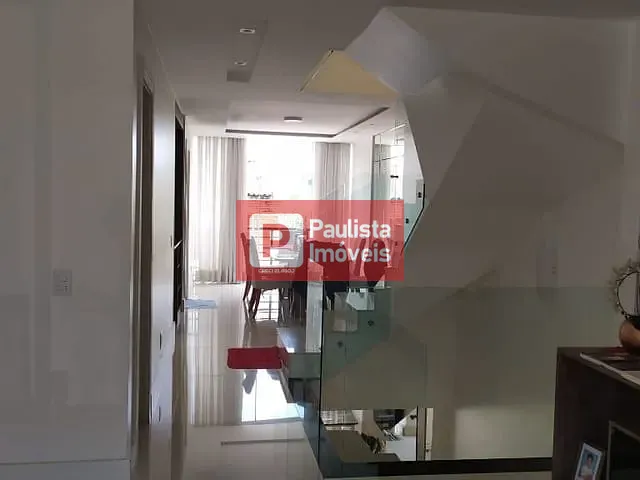 Sobrado com 303m² 4 quartos e 5 banheiros, à venda, no bairro Jardim São Nicolau em São Paulo