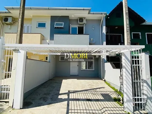 Sobrado com 100m² 2 quartos e 2 banheiros, à venda, no bairro Loteamento Jardim Timbaúva em Gravataí