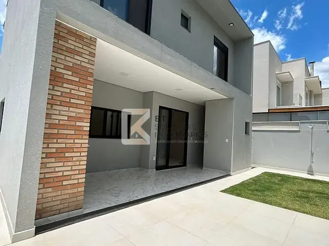 Sobrado com 300m² 3 quartos e 2 banheiros, à venda, no bairro Jardins Di Roma em Indaiatuba
