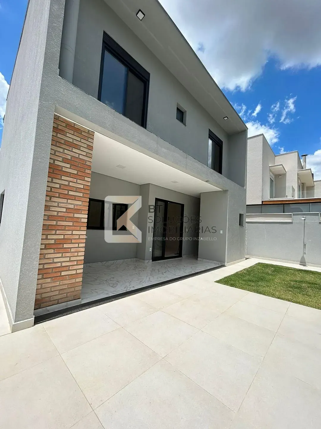 Sobrado, 3 quartos, 190 m² - Foto 1