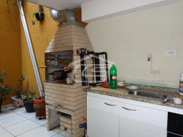 Sobrado 3 quartos e 3 banheiros, à venda, no bairro Vila Nhocune em São Paulo
