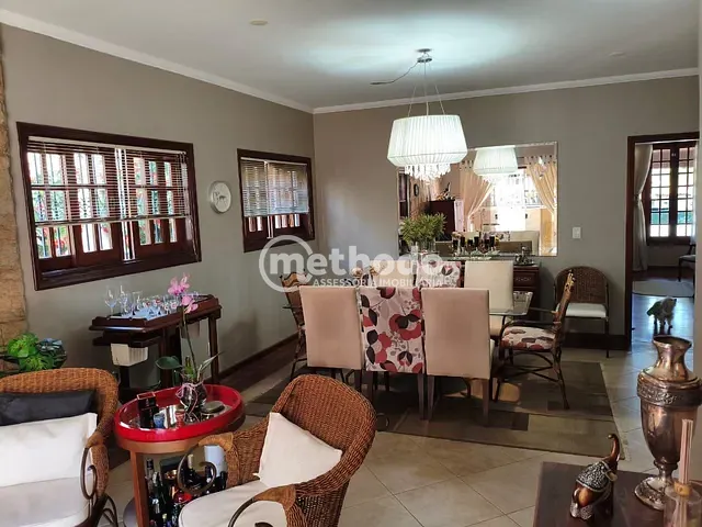 Sobrado com 384m² 3 quartos e 4 banheiros, à venda, no bairro Nova Campinas em Campinas